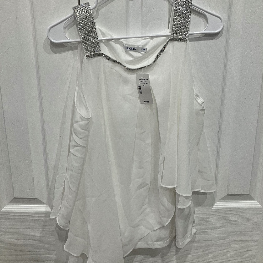 Flowy White Blouse from Ricki’s NWT
